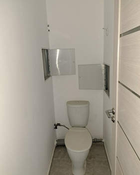 2-к квартира, вторичка, 64м2, 7/18 этаж