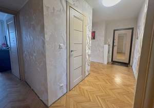 3-к квартира, вторичка, 64м2, 9/9 этаж