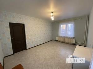 2-к квартира, вторичка, 64м2, 7/16 этаж