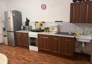 2-к квартира, вторичка, 68м2, 2/14 этаж