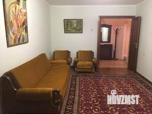 4-к квартира, вторичка, 74м2, 9/9 этаж