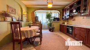 3-к квартира, вторичка, 104м2, 5/7 этаж