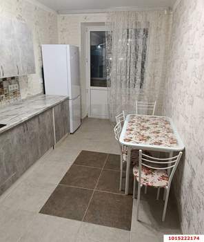 2-к квартира, вторичка, 52м2, 1/6 этаж