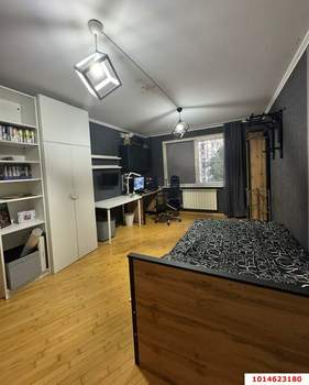 3-к квартира, вторичка, 68м2, 5/10 этаж