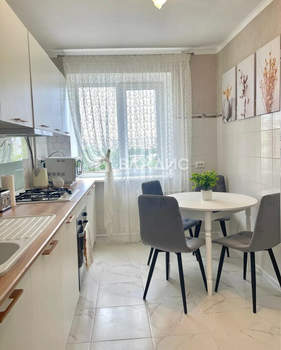 3-к квартира, вторичка, 60м2, 6/9 этаж