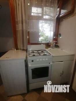 2-к квартира, вторичка, 42м2, 2/2 этаж