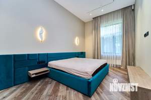 2-к квартира, вторичка, 110м2, 1/9 этаж