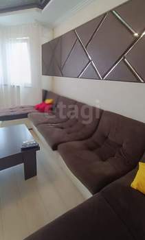 2-к квартира, вторичка, 74м2, 3/3 этаж