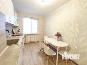2-к квартира, вторичка, 63м2, 11/16 этаж