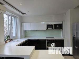 3-к квартира, вторичка, 123м2, 2/5 этаж