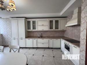 2-к квартира, вторичка, 101м2, 3/17 этаж