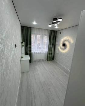 2-к квартира, вторичка, 70м2, 10/17 этаж