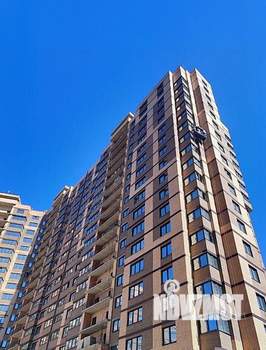 2-к квартира, вторичка, 68м2, 10/19 этаж