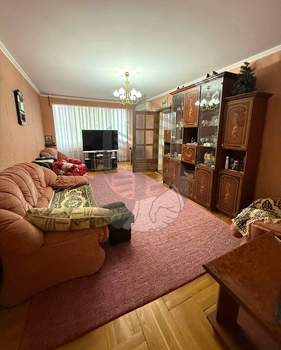 4-к квартира, вторичка, 75м2, 3/10 этаж