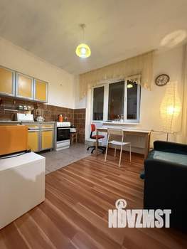 2-к квартира, вторичка, 60м2, 1/5 этаж