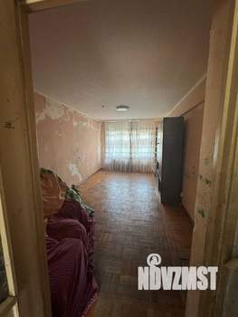 3-к квартира, вторичка, 60м2, 1/5 этаж