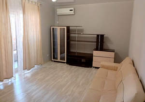2-к квартира, вторичка, 61м2, 9/16 этаж