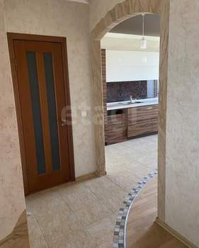 3-к квартира, вторичка, 105м2, 10/10 этаж