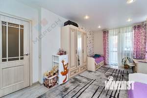3-к квартира, вторичка, 74м2, 3/7 этаж