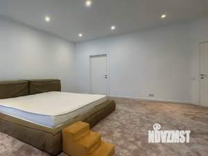 3-к квартира, вторичка, 89м2, 8/23 этаж