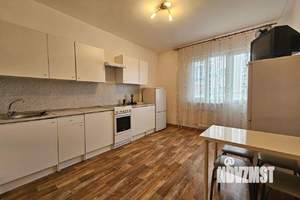 2-к квартира, вторичка, 72м2, 13/18 этаж