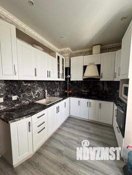 2-к квартира, вторичка, 80м2, 1/3 этаж