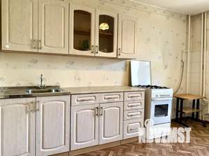 1-к квартира, вторичка, 52м2, 2/10 этаж