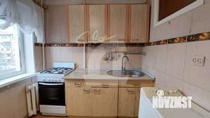 2-к квартира, вторичка, 43м2, 3/5 этаж