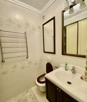 2-к квартира, вторичка, 70м2, 10/17 этаж