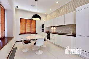 3-к квартира, вторичка, 156м2, 24/24 этаж