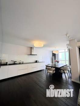3-к квартира, вторичка, 102м2, 17/21 этаж