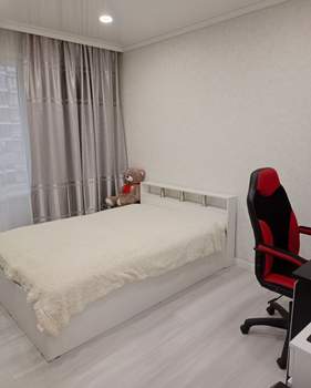 3-к квартира, вторичка, 71м2, 8/17 этаж