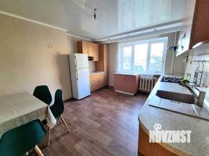 4-к квартира, вторичка, 101м2, 2/5 этаж