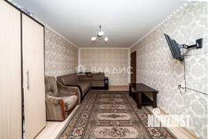 2-к квартира, вторичка, 52м2, 1/10 этаж