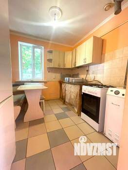 2-к квартира, вторичка, 50м2, 1/1 этаж