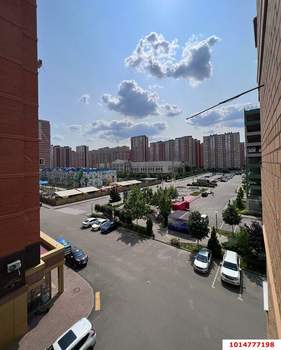 2-к квартира, вторичка, 70м2, 5/18 этаж