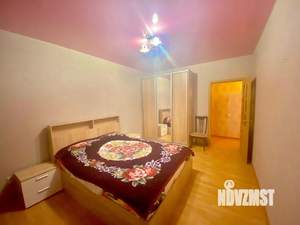 3-к квартира, вторичка, 80м2, 1/6 этаж