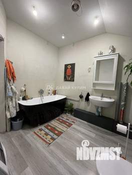 2-к квартира, вторичка, 132м2, 6/6 этаж