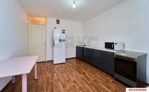 2-к квартира, вторичка, 74м2, 11/14 этаж