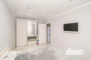 2-к квартира, вторичка, 54м2, 1/9 этаж