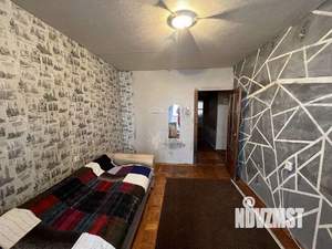 3-к квартира, вторичка, 61м2, 1/9 этаж