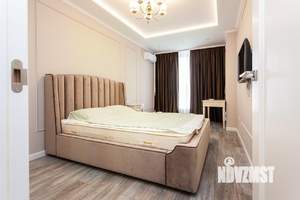 3-к квартира, вторичка, 100м2, 10/25 этаж
