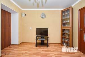 2-к квартира, вторичка, 47м2, 1/1 этаж