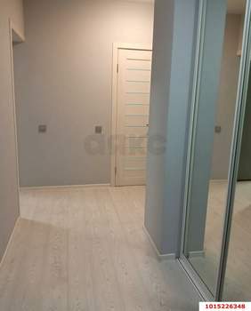 1-к квартира, вторичка, 61м2, 5/17 этаж