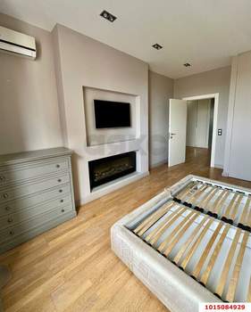 2-к квартира, вторичка, 80м2, 10/17 этаж