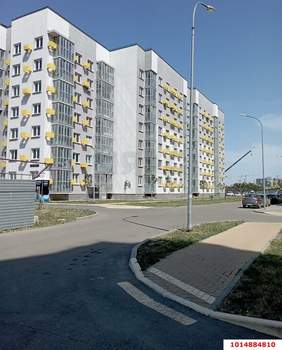 3-к квартира, вторичка, 74м2, 1/7 этаж