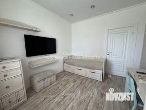 3-к квартира, вторичка, 82м2, 8/17 этаж