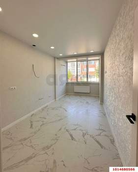 2-к квартира, вторичка, 60м2, 1/3 этаж