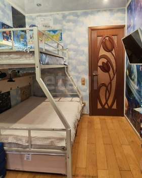 3-к квартира, вторичка, 58м2, 3/5 этаж