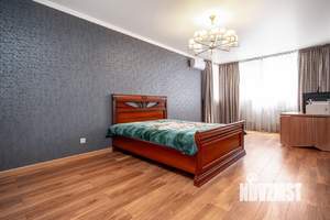 3-к квартира, вторичка, 140м2, 9/22 этаж